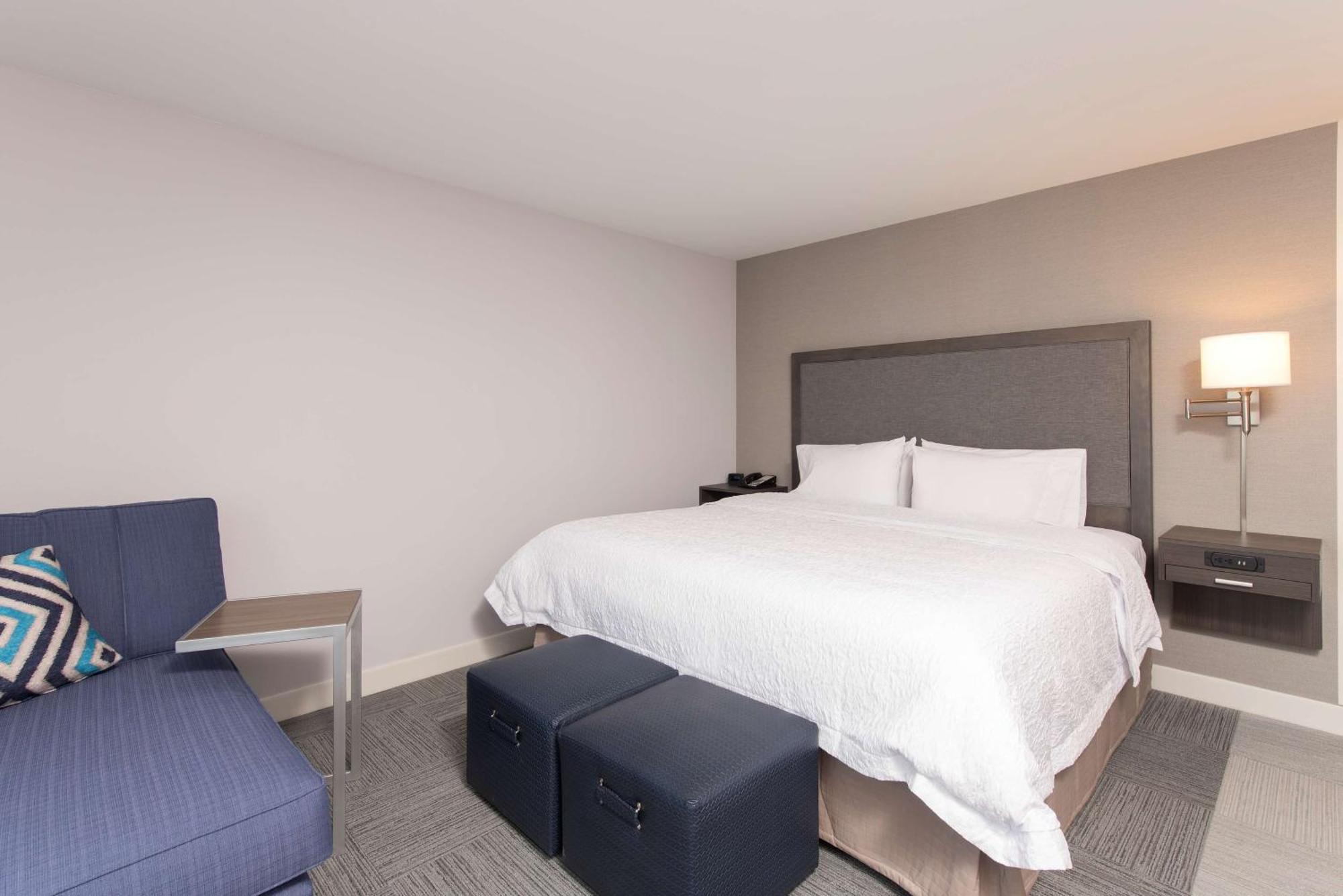 Hampton And Hotel 3*